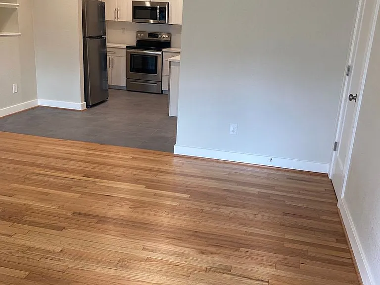 722 NE Prescott St #3 — Photo 43