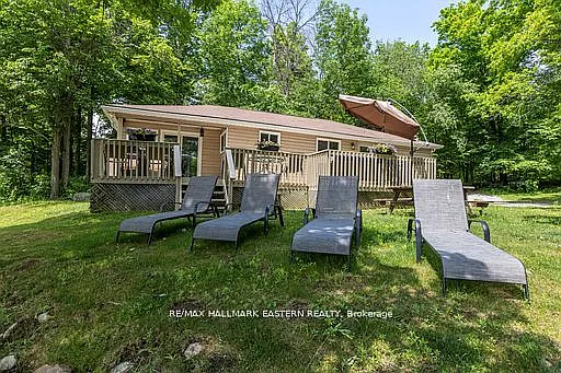 504 Pine Point Ln #B — Photo 33