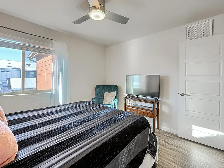 5813 N Boston St — Photo 13