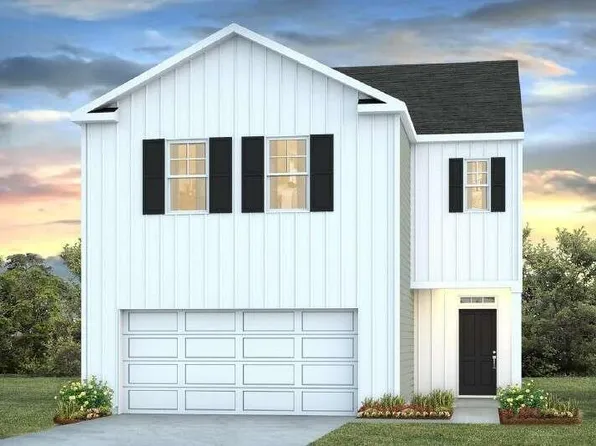 419 Coconut Dr, Bloomingdale, GA 31302