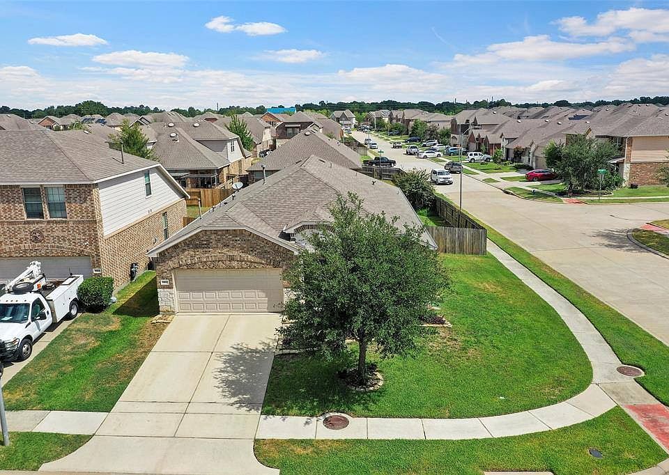 1st image of 19802 Auburn Tree Dr