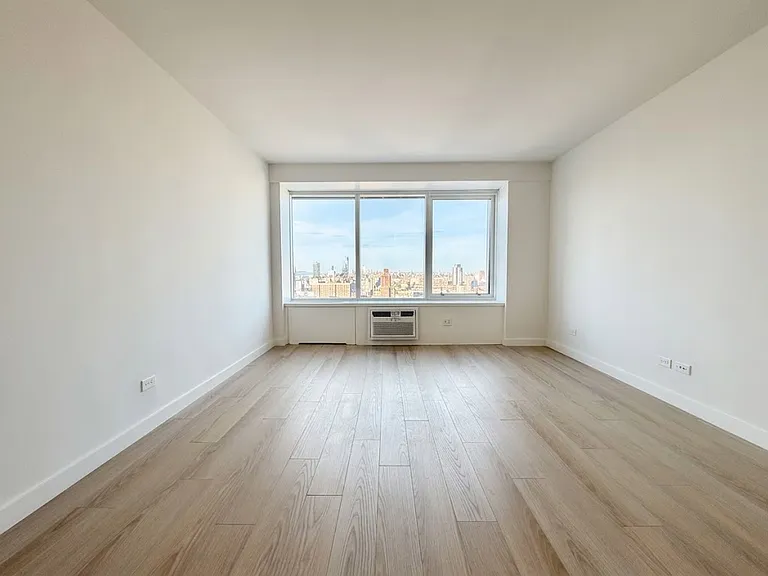 175 W 87th St #14F — Photo 10
