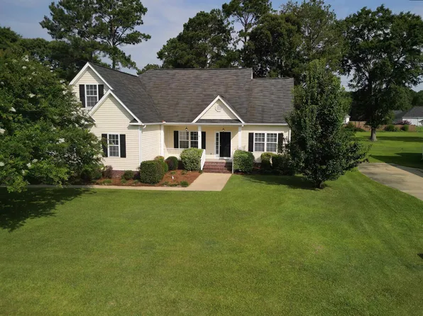 78 Remington Dr, Lugoff, SC 29078