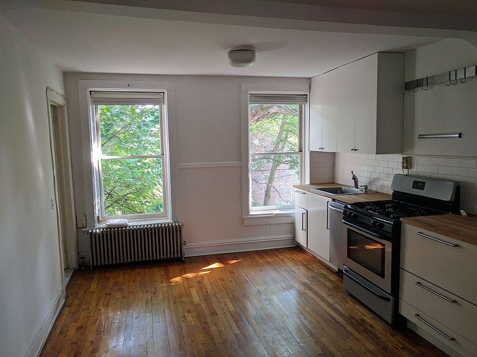 1st image of 628 Bergen St #3