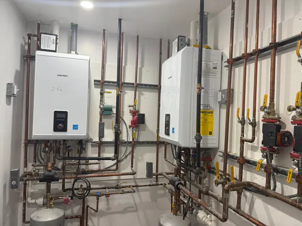 164-30 77th Road image 17 of 17