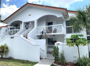 7611 SW 153rd Ct APT 203, Miami, FL 33193