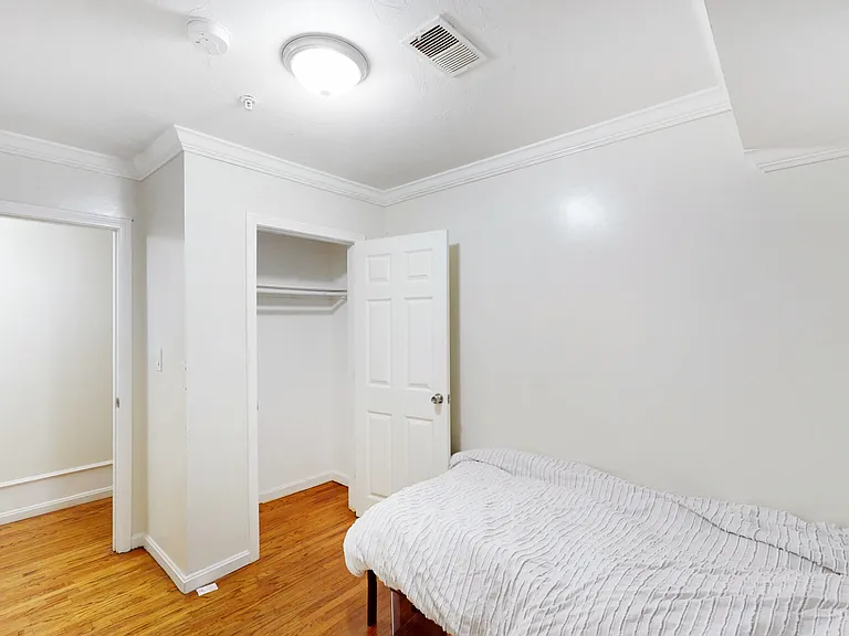 712 Shawmut Ave #1 — Photo 10