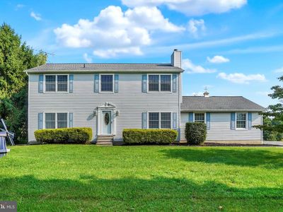 563 Deer Rd, Fawn Grove, PA, 17321