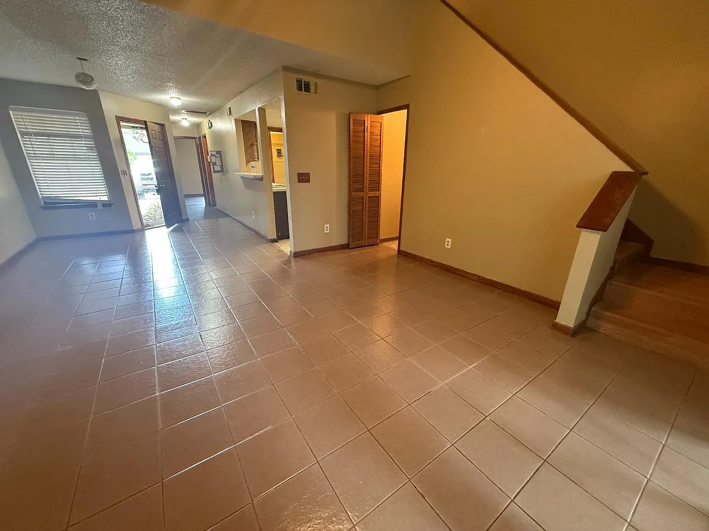 5549 Cabot Dr — Photo 4