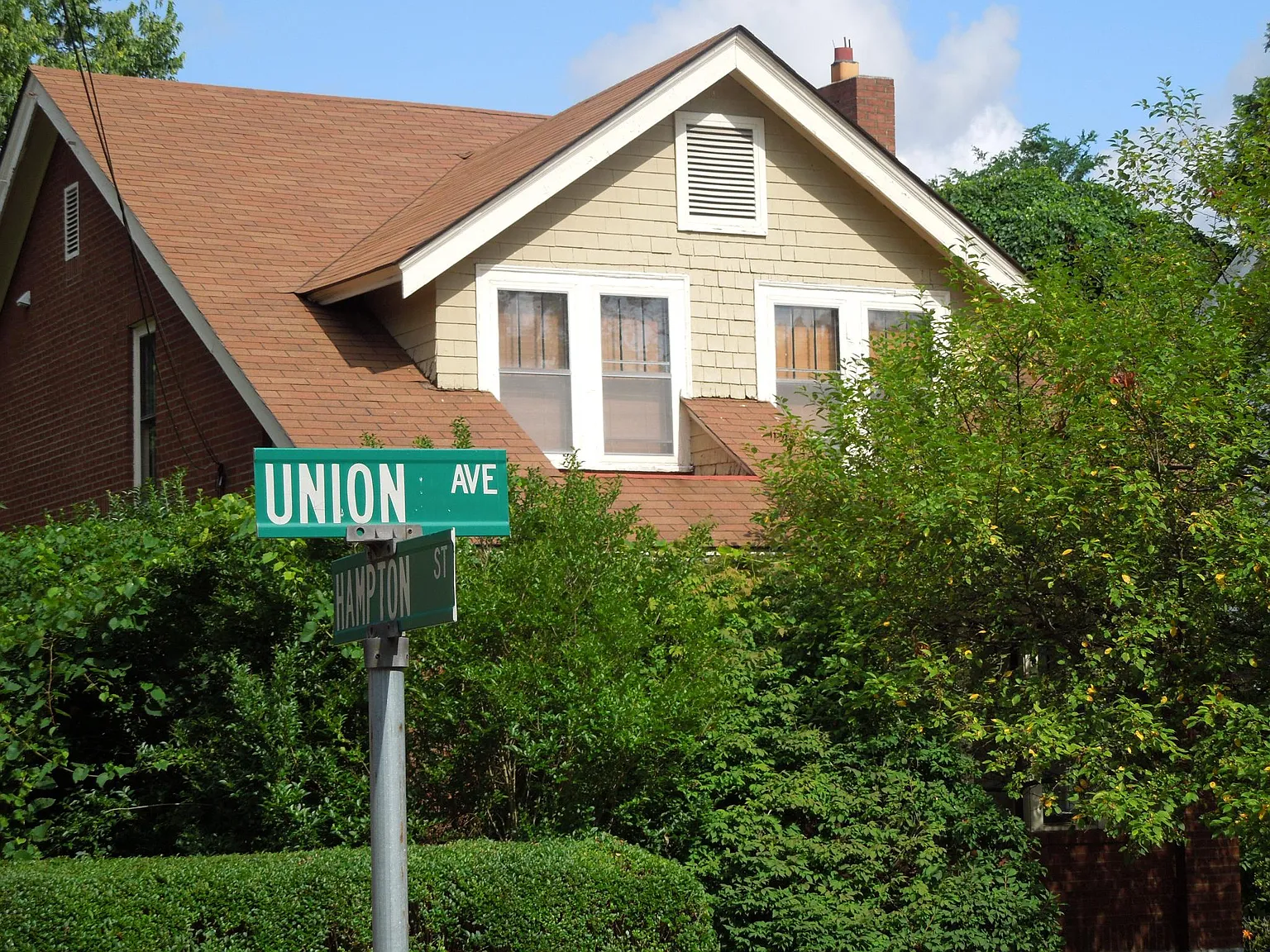 7919 Union Ave photo 1