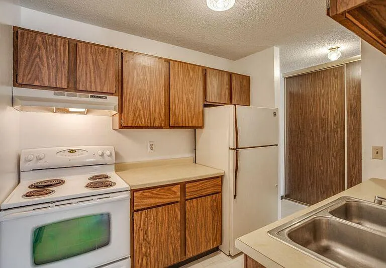 605 Stillwater Rd — Photo 7