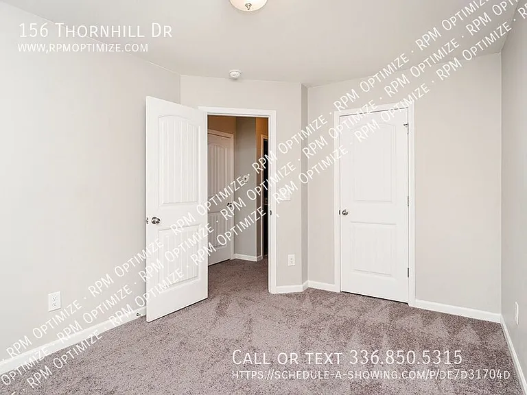 156 Thornhill Dr — Photo 34