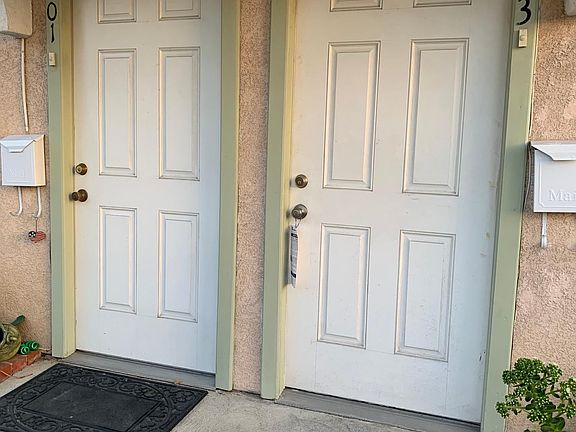 2nd image of 9801 Redfern Ave