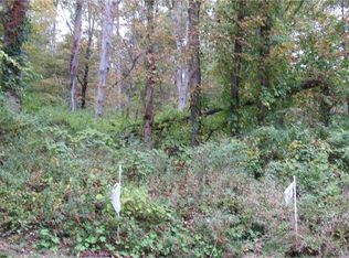 287 Pleasant Ridge Rd, Poughquag, NY 12570