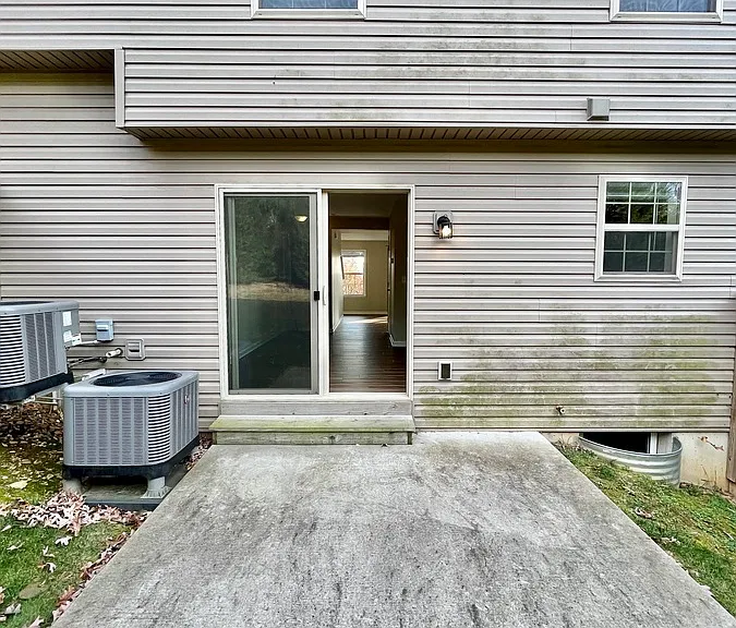 Country Club Rd — Photo 62