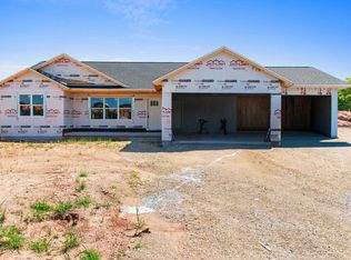 538 Riverview Dr, Berlin, WI 54923