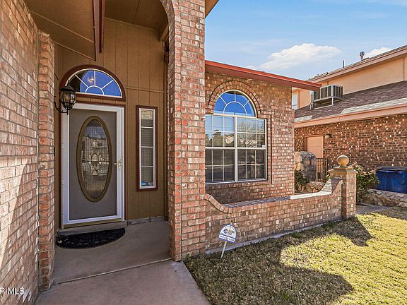 2nd image of 12604 Crystal Ridge St