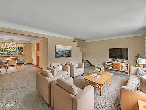 5th image of 3419 Markay Ct