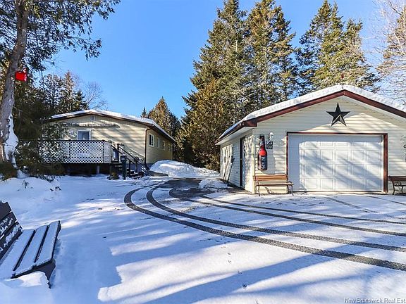 2nd image of 15 Mallette Rd