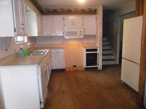 5th image of 12872 Iroquois Dr