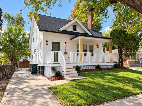 187 Leroy St