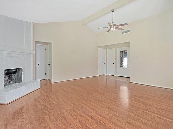 2nd image of 1102 Melford Ave