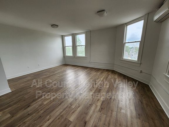 3rd image of 1 N Broadway #301