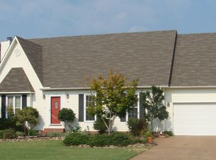 56 Valleyfield Cv, Jackson, TN 38305