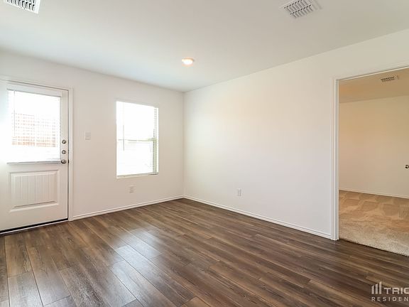 5th image of 1219 Wildflower St