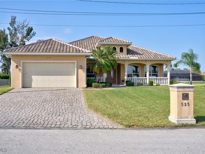 525 SW 8th Ter, Cape Coral, FL, 33991