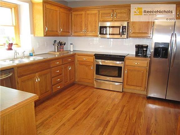 4th image of 3119 Arrowhead Ct