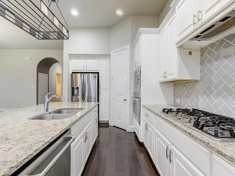 29419 Wood Lily Dr — Photo 16