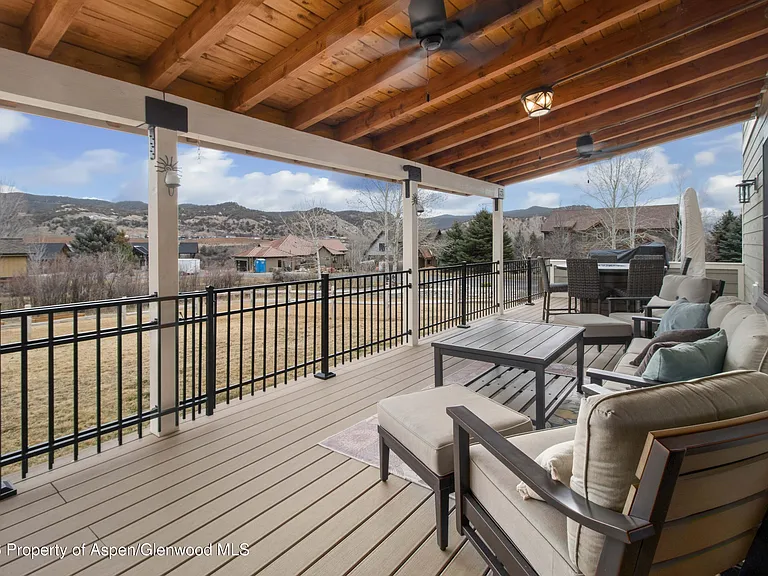 196 Silver Mountain Dr — Photo 28