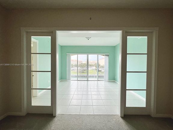 5th image of 5 Harbour Isle Dr #306