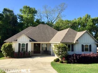 106 Song Grove Blvd, Fairhope, AL 36532