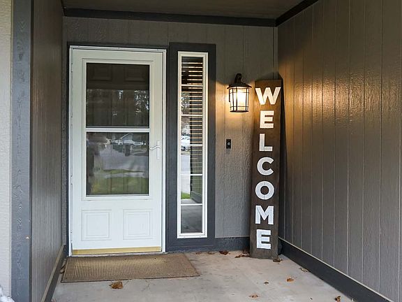 2nd image of 1900 E Windwood Ct