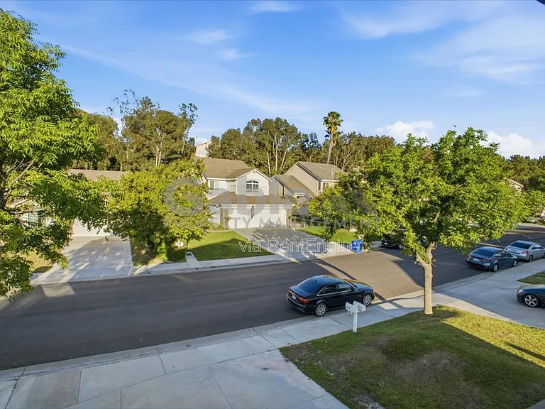 27523 Wellsley Way — Photo 13