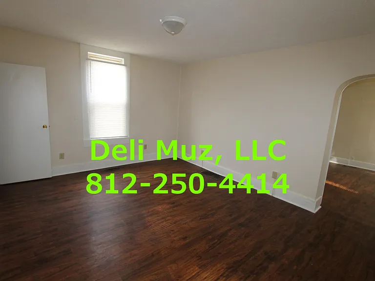 204 Read St #A — Photo 2