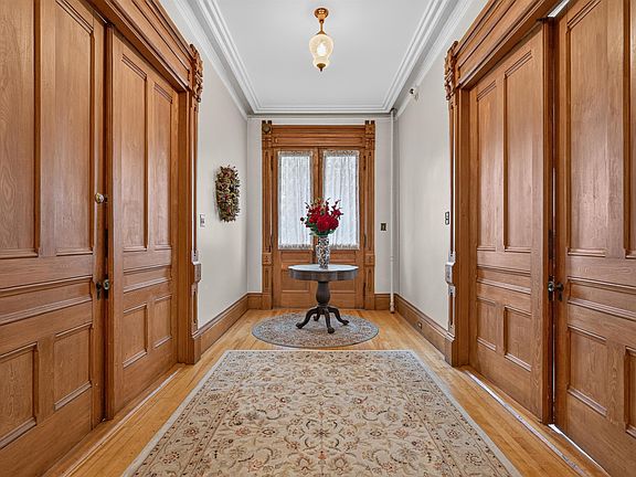 4th image of 51 Mount st Mary's Way