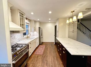 2938 Sycamore St, Alexandria, VA 22305