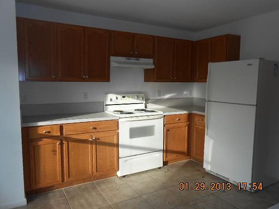 Home For Sale In Port saint lucie