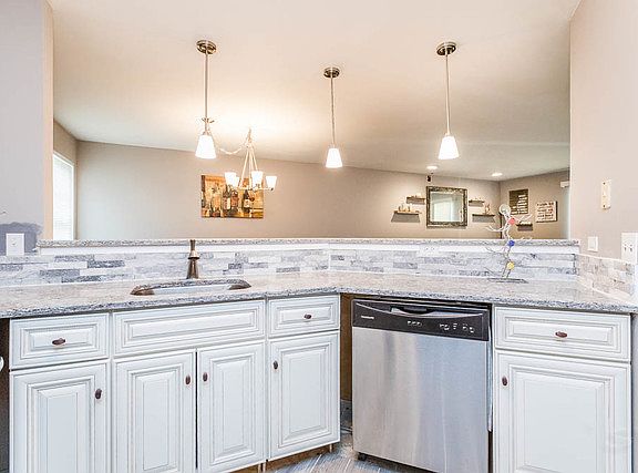 4th image of 268 W Lynn Dr #7-1A