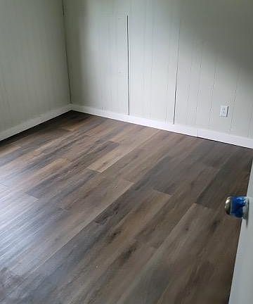 3rd image of 3531 S Pine Ave #12