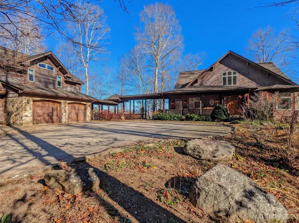 878 Narrow Ridge Ln, Green Mountain, NC 28740