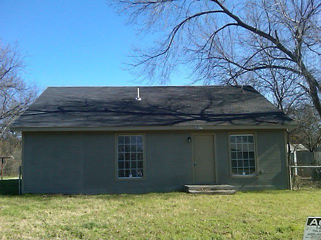 1st image of 4809 Nell St
