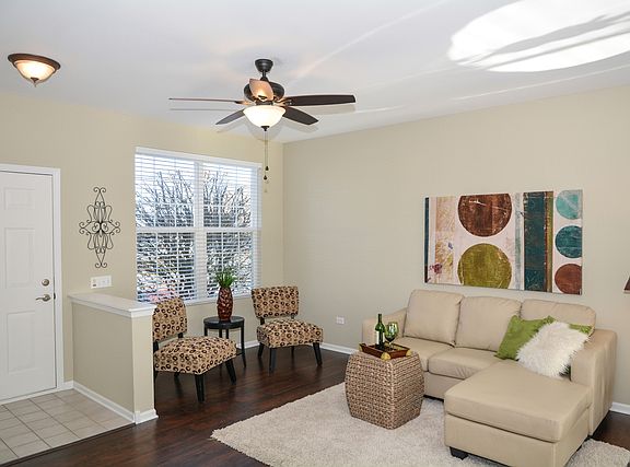 4th image of 13119 W Essex Ln