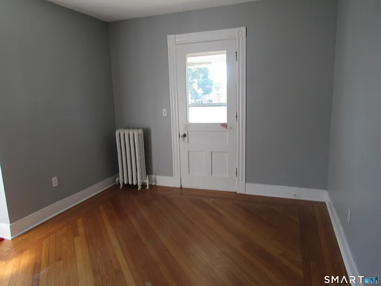 69 Center St — Photo 6