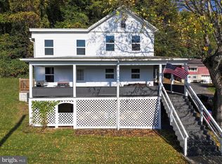 22 N Juniata St, Everett, PA 15537