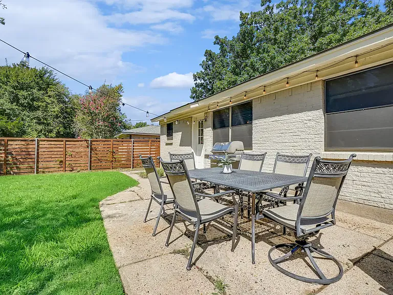 8610 Graywood Dr — Photo 22