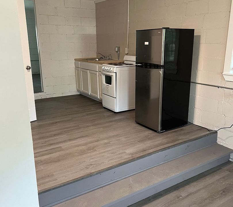 1st image of 3619 Marion Ave Unit 3